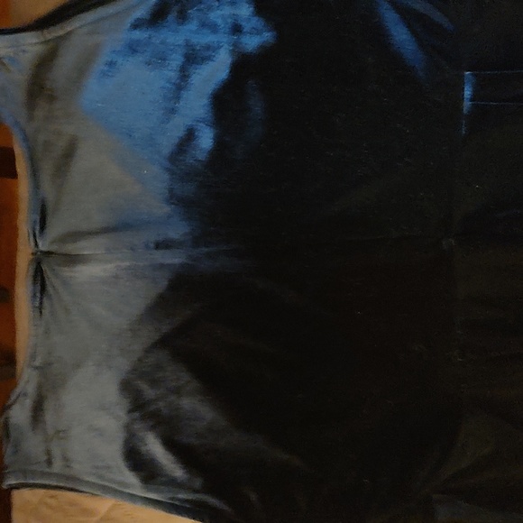 Top - Picture 3 of 3